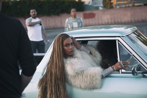 beyonce-formation-press-e1455832933375