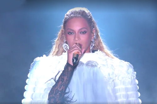 Beyonce-VMAs