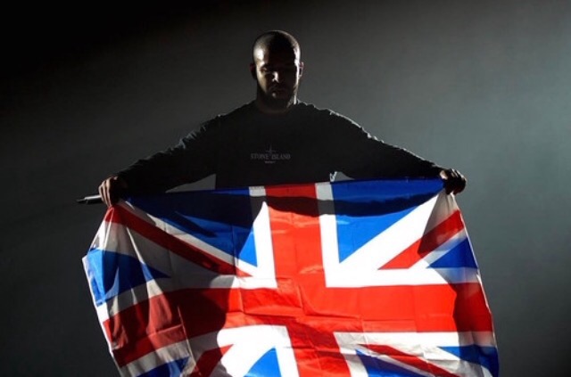 Drake Previews New Song In London Drake Previews New Song In London