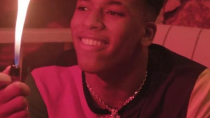 NLE Choppa - Problems Ft. TaySav NLE Choppa - Problems Ft. TaySav