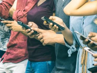 Sexting Links To Risky Behaviour & Poor Mental Health According To Study