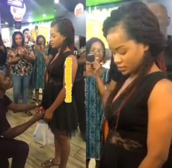 Lady Finally Accept Boyfriend’s Public Proposal After Kneeling & Rolling On The Floor Lady Finally Accept Boyfriend’s Public Proposal After Kneeling & Rolling On The Floor Begging