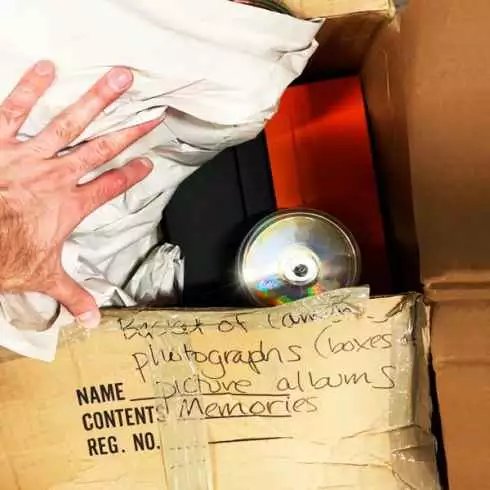 Maroon 5 – Memories [mp3 download]