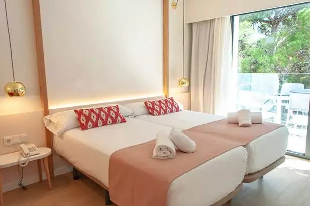 Women only Luxury Hotel Opens In Spain: No Men Allowed Women only Luxury Hotel Opens In Spain: No Men Allowed