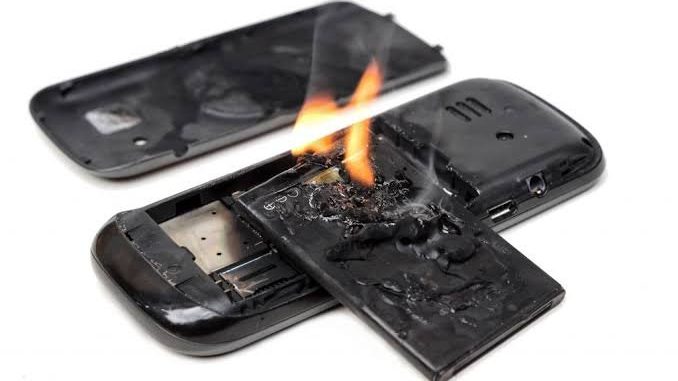girl dies after phone exploded while charging4883800054003149449..jpg