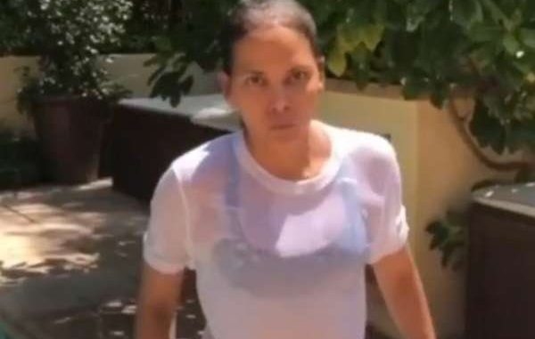 drew barrymore, cameron diaz, halle berry fight 4289442873691402600..jpg