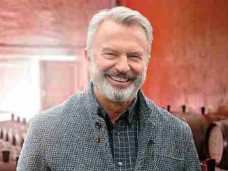 Sam Neill Is “Very Excited” To Head To The U.K. And Resume Filming Jurassic