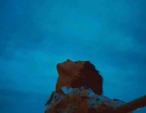 LÉON – Chasing a Feeling (download)