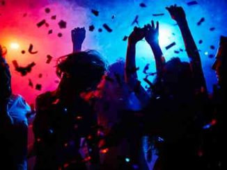 Spain, Italy close recently re-opened nightclubs as COVID-19 cases increase