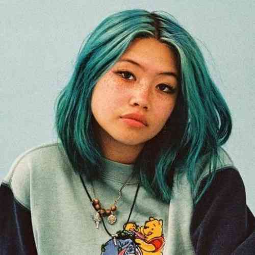 Beabadoobee - Worth It (download)