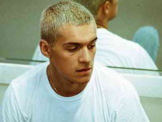 Omar Apollo - ‘Kamikaze' (download)