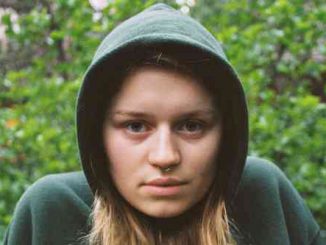 Girl in Red - Two Queens in a King-Sized Bed (download)