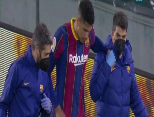 Ronald Araujo Sent Off 10 Minutes Into The Match Against Real Betis Ronald Araujo Sent Off 10 Minutes Into The Match Against Real Betis