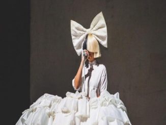 Sia Apologizes To The Autism Community