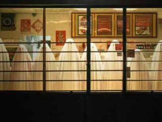 Skrillex, Starrah & Four Tet – Butterflies (download)