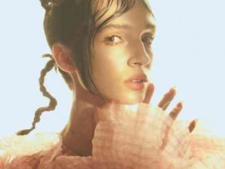 POPPY – HER (download)