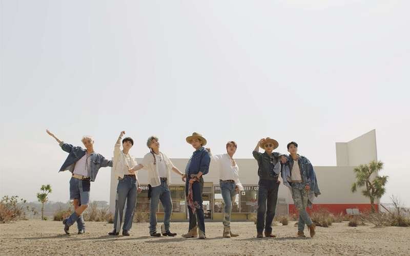 BTS - Permission To Dance (download)