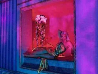 Iggy Azalea & Sophia Scott – Sex on the Beach (download)