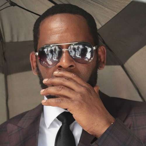 R. Kelly’s Youtube Channels deleted after singer found guilty