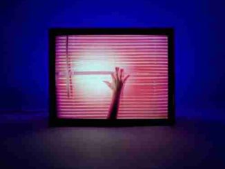 CHVRCHES – Screen Violence Director’s Cut album (download)